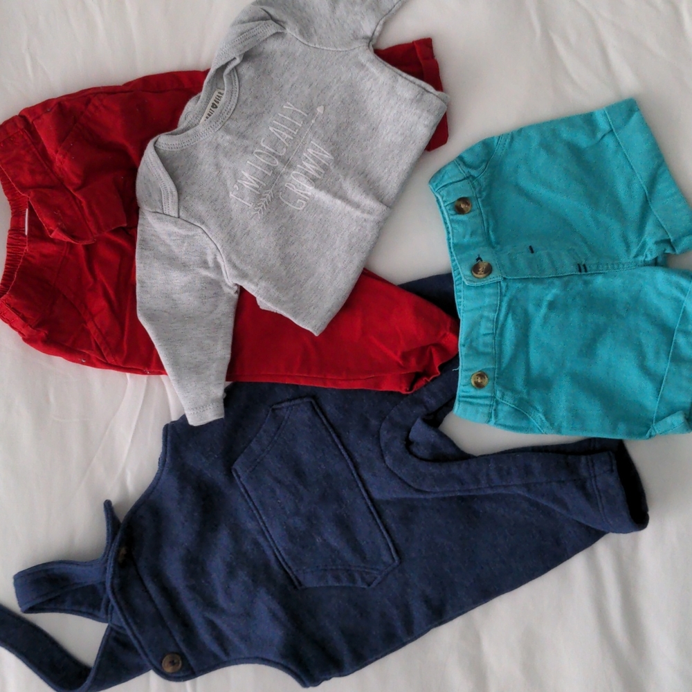Assorted baby boy clothes - like new